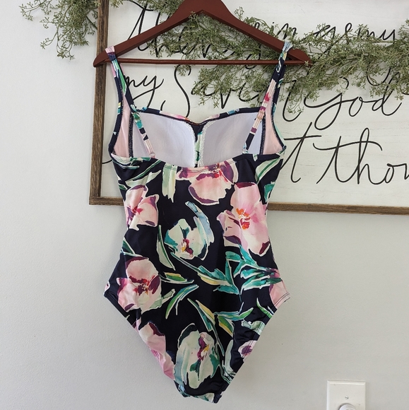 Liz Claiborne One Piece Floral Swimsuit 10 - Picture 7 of 7